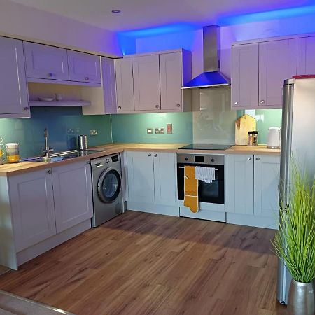 Barchester House Apartments Delux Salisbury Exterior foto