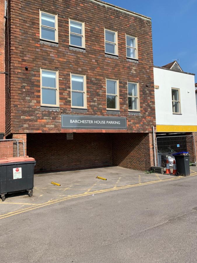 Barchester House Apartments Delux Salisbury Exterior foto